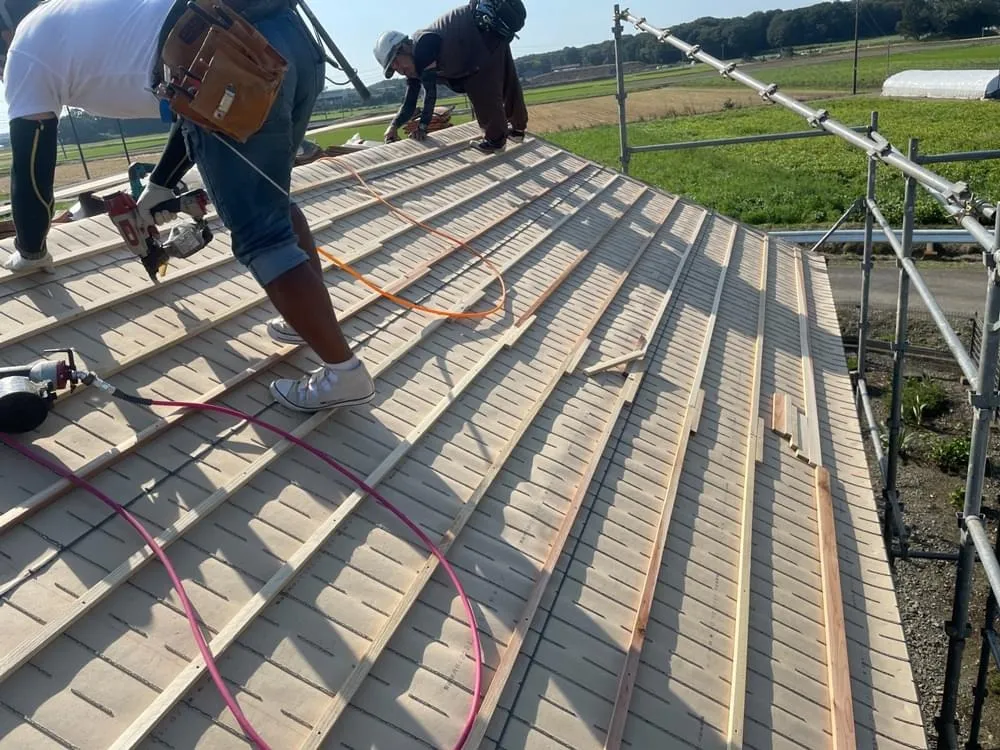 屋根葺き替え工事